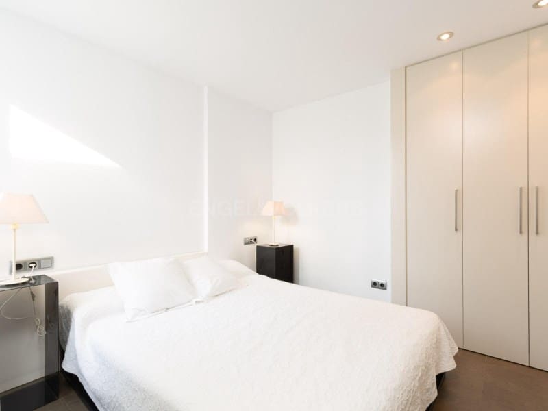 4 bedroom Flat for sale in Blanes with garage - € 985,000 (Ref: 9927062)