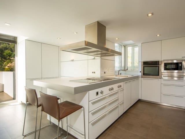 4 soverom Leilighet til salgs i Blanes med garasje - € 985 000 (Ref: 9927062)