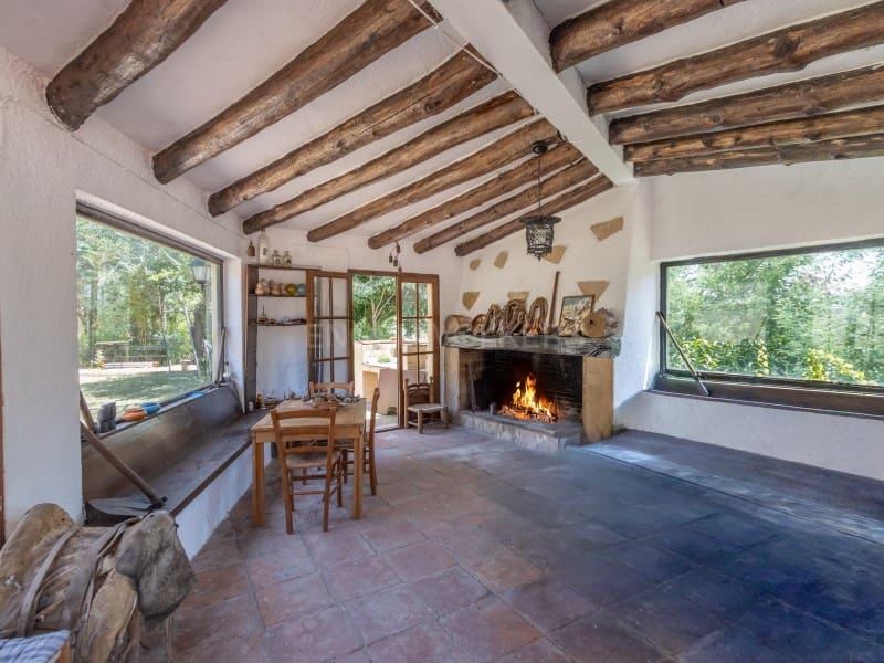4 bedroom Villa for sale in Santa Cristina d'Aro with pool garage - € 749,000 (Ref: 9929063)