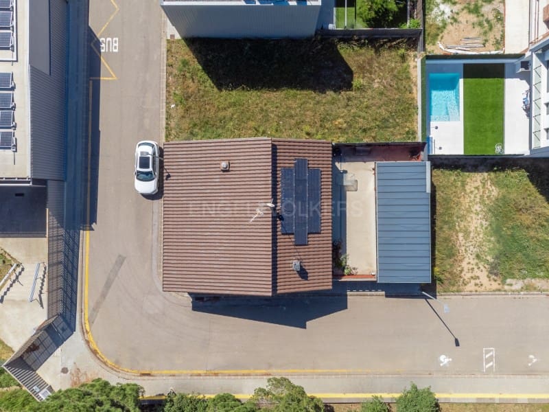 3 bedroom Villa for sale in Vidreres with garage - € 395,000 (Ref: 9929064)