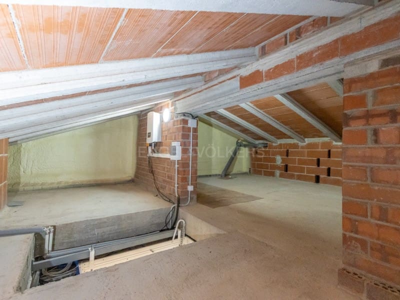 3 bedroom Villa for sale in Vidreres with garage - € 395,000 (Ref: 9929064)