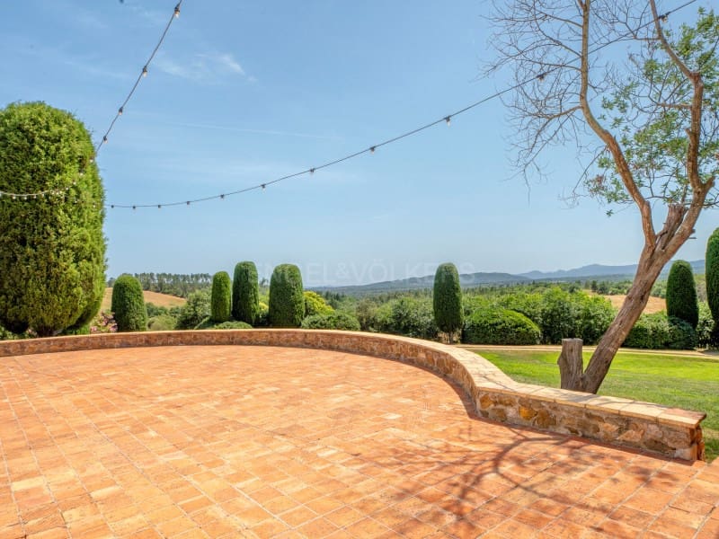 14 bedroom Finca/Country House for sale in Brunyola i Sant Marti Sapresa with pool garage - € 4,875,000 (Ref: 9929065)