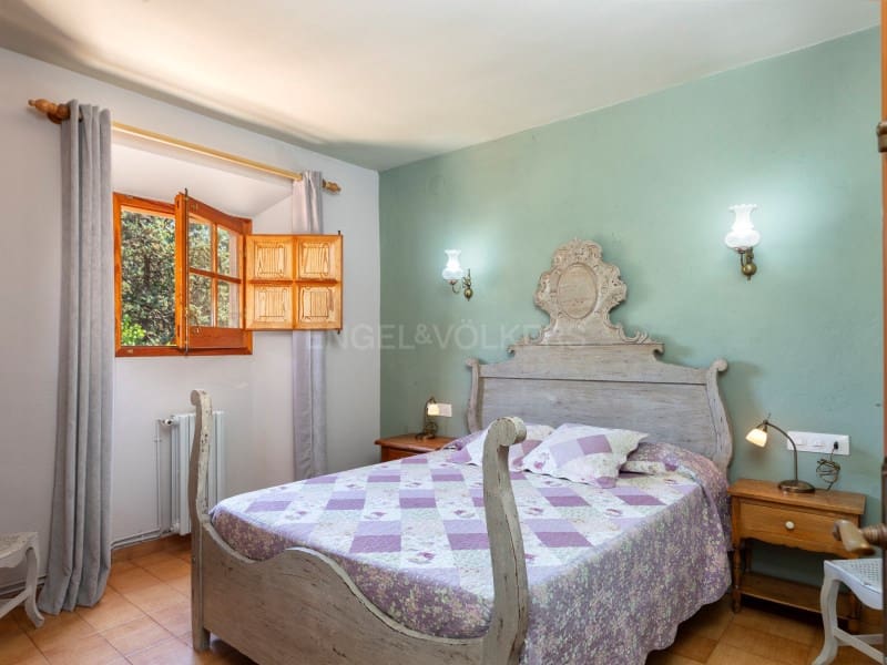 14 bedroom Finca/Country House for sale in Brunyola i Sant Marti Sapresa with pool garage - € 4,875,000 (Ref: 9929065)