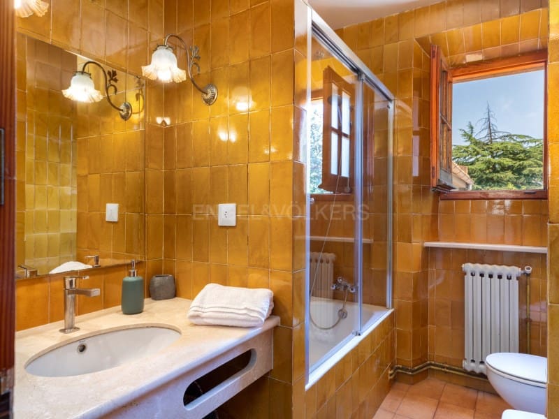 14 bedroom Finca/Country House for sale in Brunyola i Sant Marti Sapresa with pool garage - € 4,875,000 (Ref: 9929065)