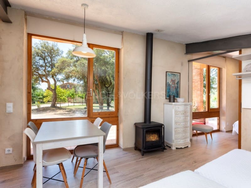 14 bedroom Finca/Country House for sale in Brunyola i Sant Marti Sapresa with pool garage - € 4,875,000 (Ref: 9929065)