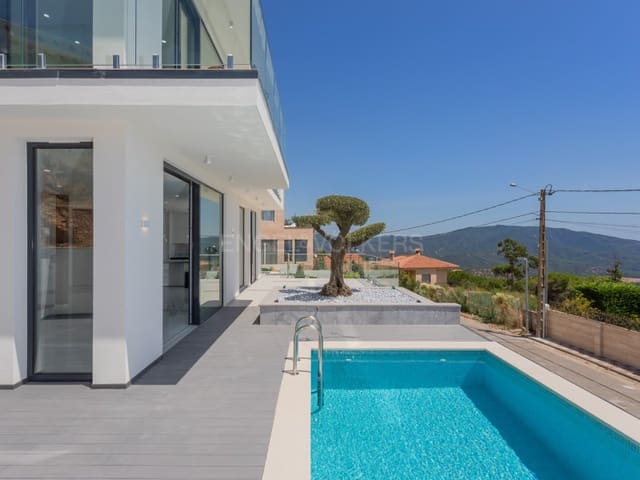 3 soveværelse Villa til salg i Serra Brava, Lloret de Mar med swimmingpool garage - € 795.000 (Ref: 9937864)