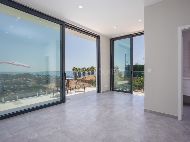 3 soveværelse Villa til salg i Lloret de Mar med swimmingpool garage - € 795.000 (Ref: 9937864)