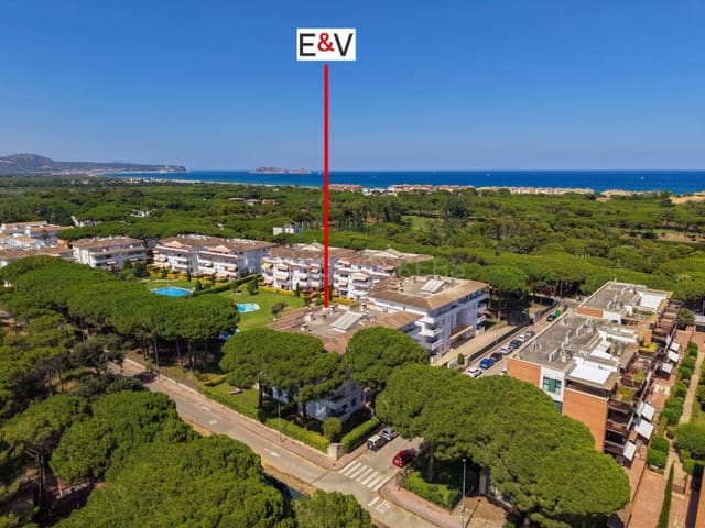 3 soverom Penthouse til salgs i Pals med svømmebasseng garasje - € 410 000 (Ref: 9949452)