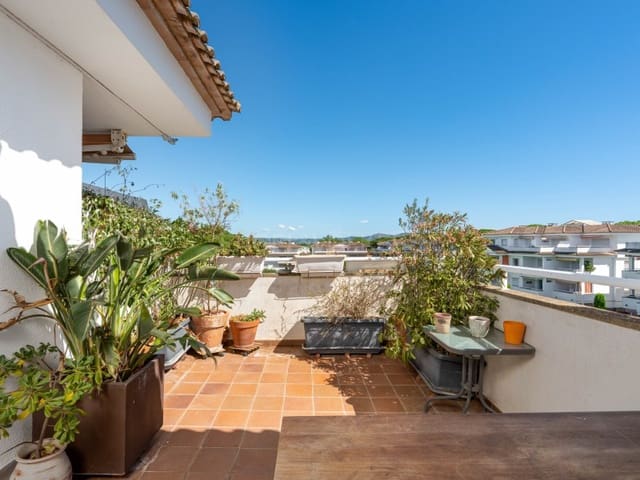 3 soverom Penthouse til salgs i Pals med svømmebasseng garasje - € 410 000 (Ref: 9949452)