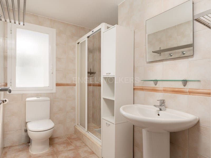 3 soverom Penthouse til salgs i Pals med svømmebasseng garasje - € 410 000 (Ref: 9949452)
