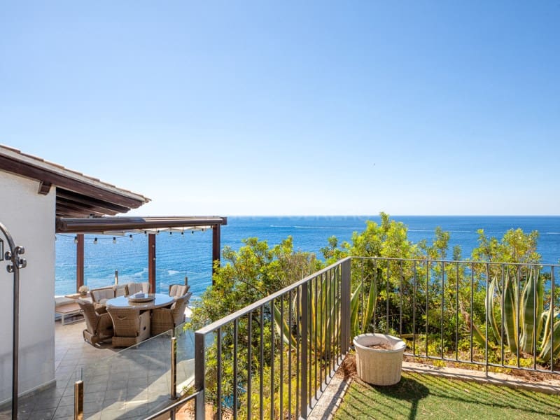 6 bedroom Villa for sale in Lloret de Mar with pool garage - € 3,950,000 (Ref: 9966356)