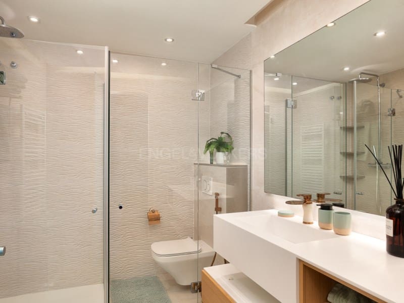 6 bedroom Villa for sale in Lloret de Mar with pool garage - € 3,950,000 (Ref: 9966356)