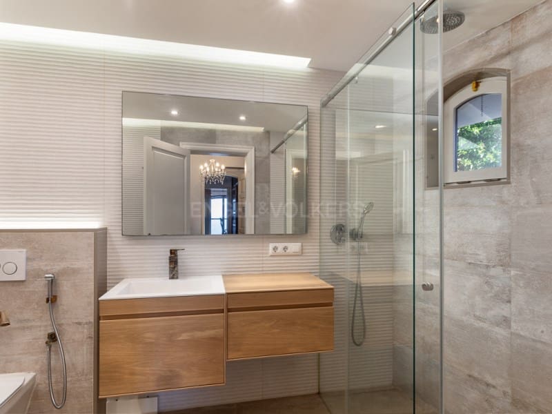 6 bedroom Villa for sale in Lloret de Mar with pool garage - € 3,950,000 (Ref: 9966356)