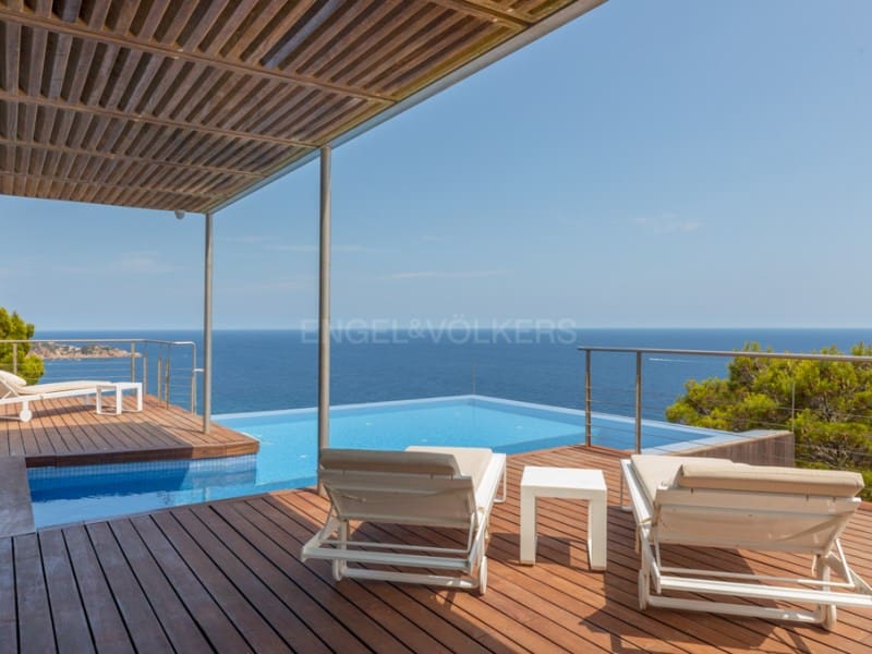 4 sovrum Villa till salu i Sant Feliu de Guixols med pool garage - 7 000 000 € (Ref: 9978517)
