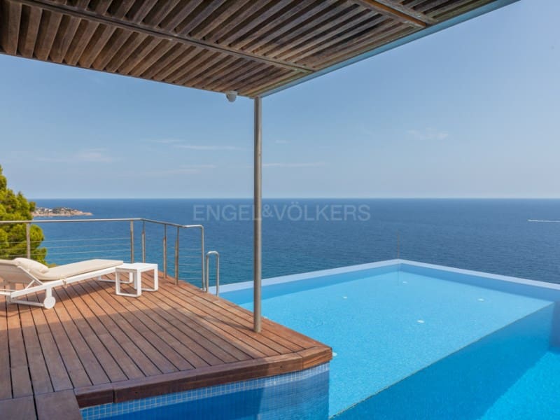4 sovrum Villa till salu i Sant Feliu de Guixols med pool garage - 7 000 000 € (Ref: 9978517)