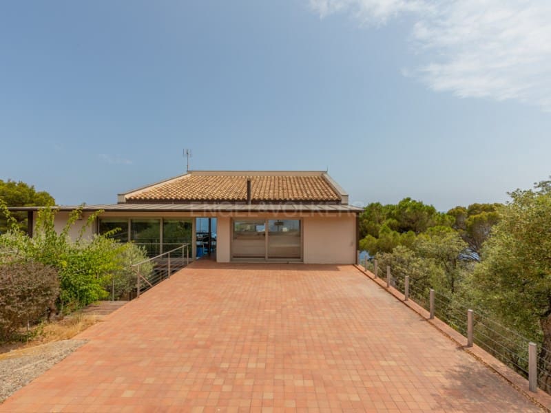 4 sovrum Villa till salu i Sant Feliu de Guixols med pool garage - 7 000 000 € (Ref: 9978517)