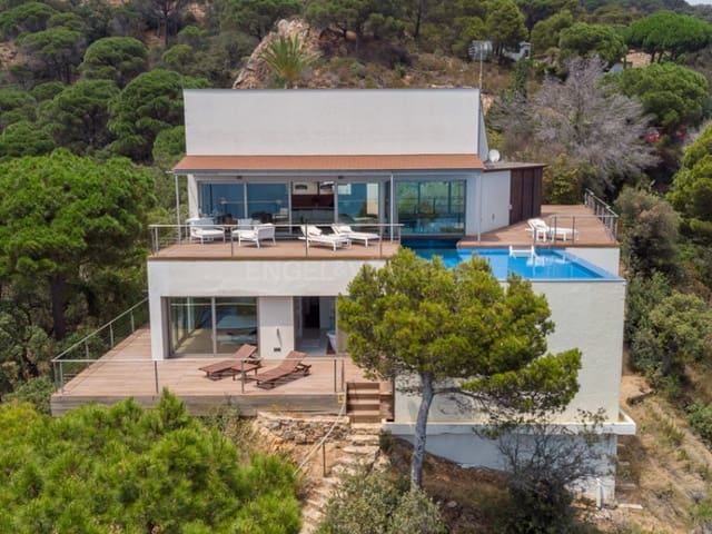 4 soveværelse Villa til salg i Sant Feliu de Guíxols med swimmingpool garage - € 7.000.000 (Ref: 9978517)