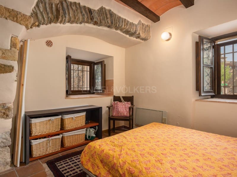 4 soverom Kjedet enebolig til salgs i Cruilles Monells i Sant Sadurni de I'Heura - € 440 000 (Ref: 9984609)