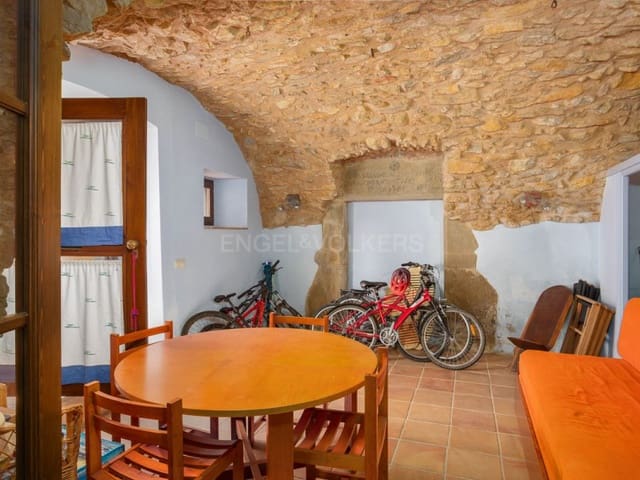 4 soverom Kjedet enebolig til salgs i Sant Sadurní de l'Heura, Cruïlles Monells i Sant Sadurní de I'Heura - € 440 000 (Ref: 9984609)