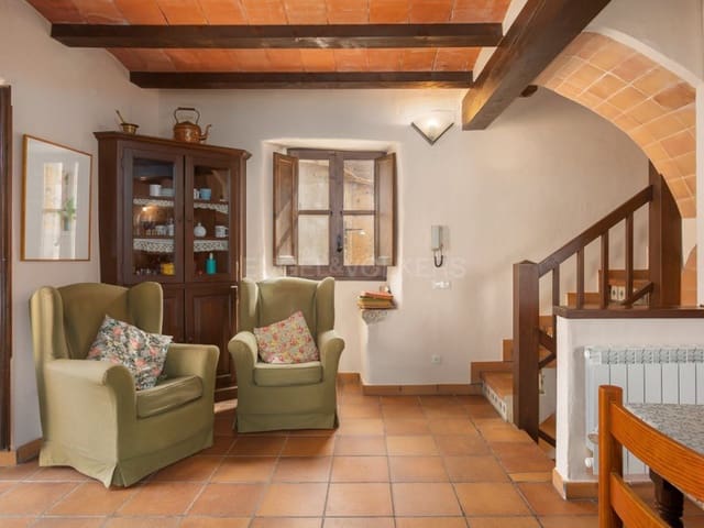 4 soverom Kjedet enebolig til salgs i Sant Sadurní de l'Heura, Cruïlles Monells i Sant Sadurní de I'Heura - € 440 000 (Ref: 9984609)
