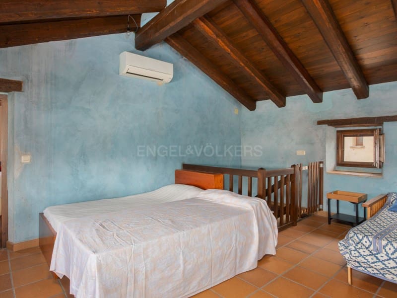 4 soverom Kjedet enebolig til salgs i Cruilles Monells i Sant Sadurni de I'Heura - € 440 000 (Ref: 9984609)