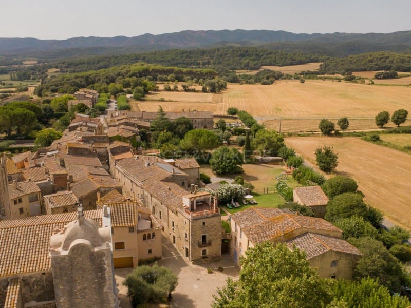 4 soverom Kjedet enebolig til salgs i Cruilles Monells i Sant Sadurni de I'Heura - € 440 000 (Ref: 9984609)