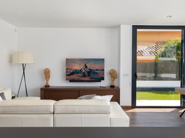 2 slaapkamer Villa te koop in L'Escala met zwembad garage - € 815.000 (Ref: 9984612)