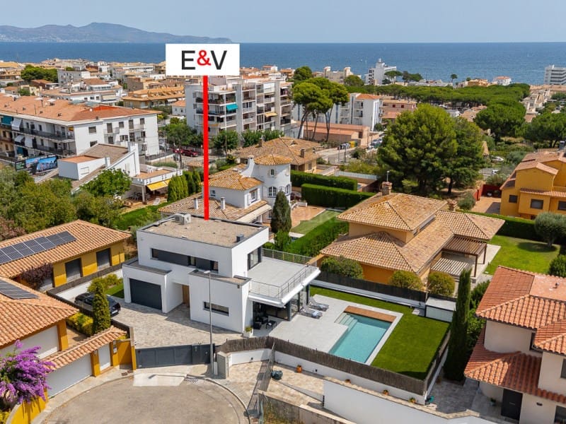2 sovrum Villa till salu i L'Escala med pool garage - 815 000 € (Ref: 9984612)