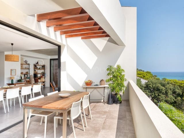 Chalet de 4 habitaciones en Begur en venta con piscina garaje - 1.980.000 € (Ref: 9990410)