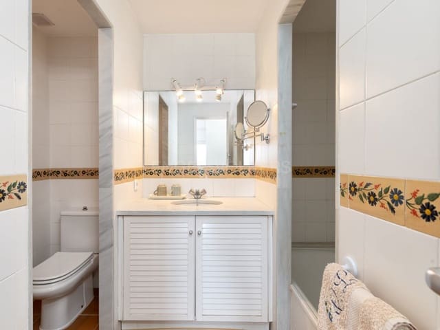 Pareado de 3 habitaciones en Begur en venta con piscina garaje - 795.000 € (Ref: 9994286)