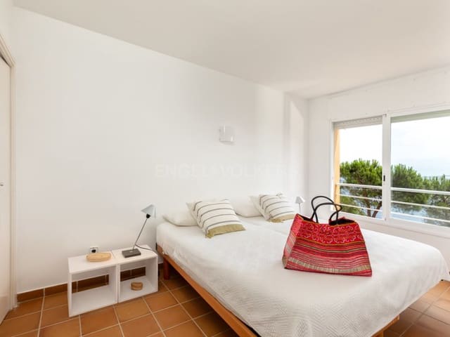Pareado de 3 habitaciones en Begur en venta con piscina garaje - 795.000 € (Ref: 9994286)