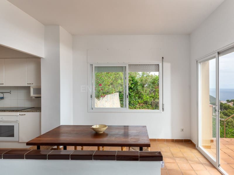 3 bedroom Semi-detached Villa for sale in Begur with pool garage - € 795,000 (Ref: 9994286)