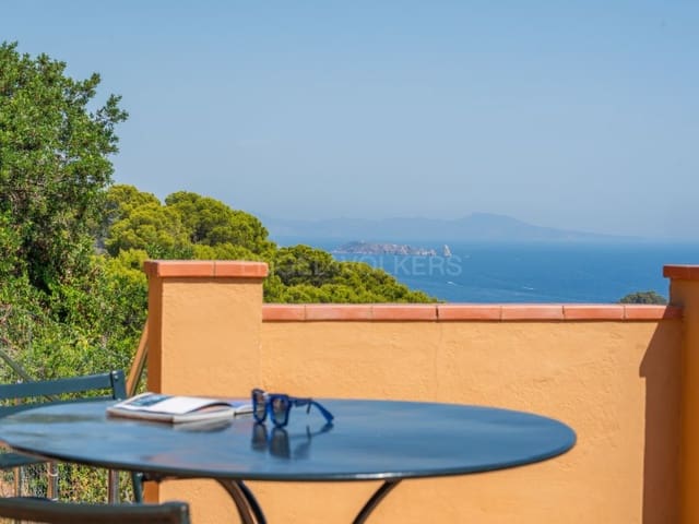 3 quarto Moradia Geminada para venda em Begur com piscina garagem - 795 000 € (Ref: 9994286)