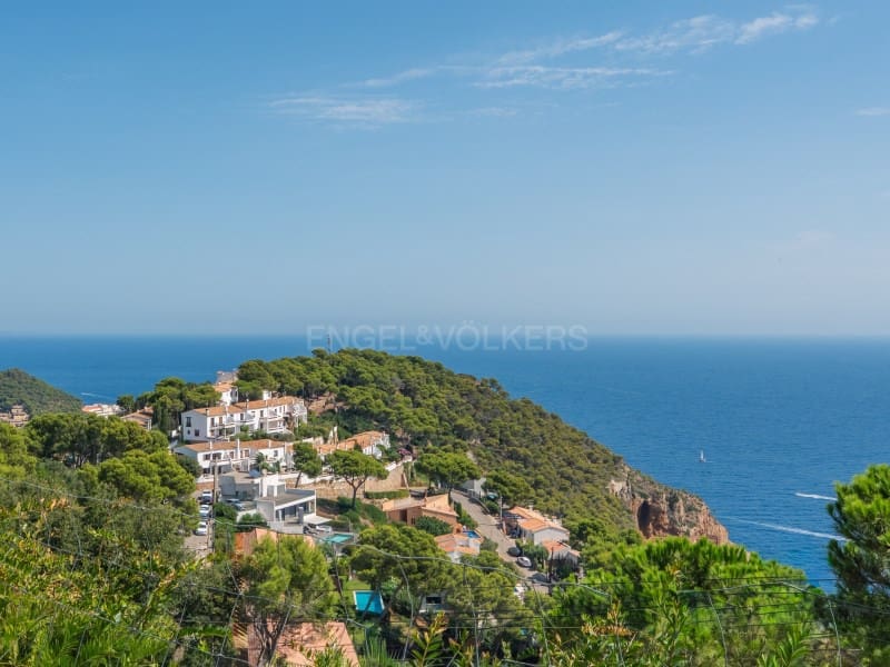 3 bedroom Semi-detached Villa for sale in Begur with pool garage - € 795,000 (Ref: 9994286)