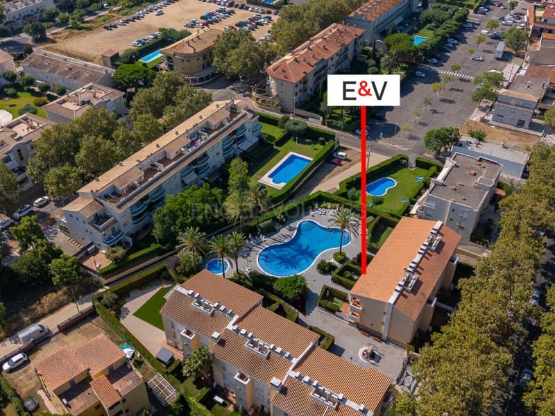 2 chambre Appartement à vendre à S'Agaro avec garage - 415 000 € (Ref: 9998481)