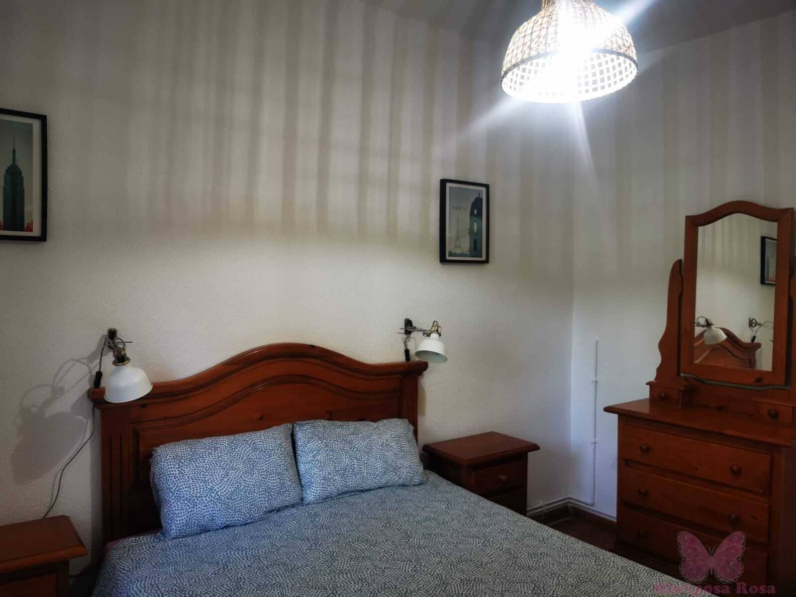 4 quarto Moradia para arrendar em Chiclana de la Frontera com piscina garagem - 950 € (Ref: 10027552)