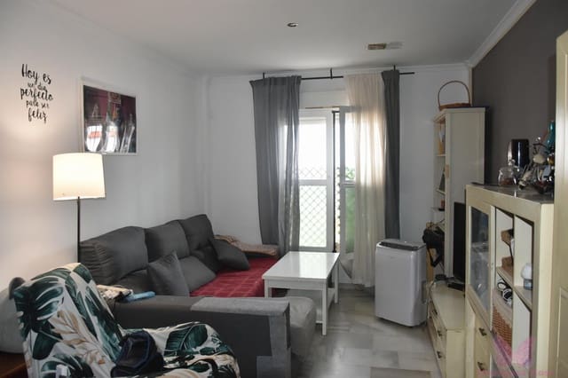 3 makuuhuone Paritalo myytävänä paikassa San Fernando - 280 000 € (Ref: 10030629)