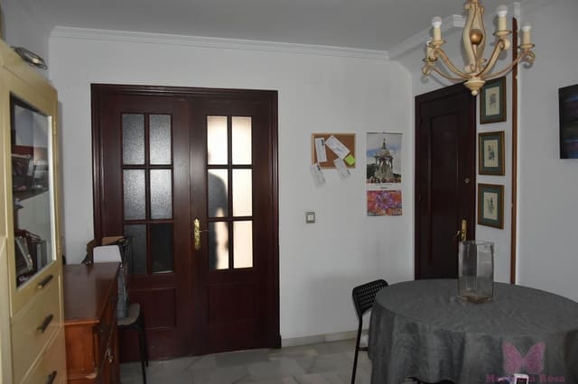 3 makuuhuone Paritalo myytävänä paikassa San Fernando - 280 000 € (Ref: 10030629)