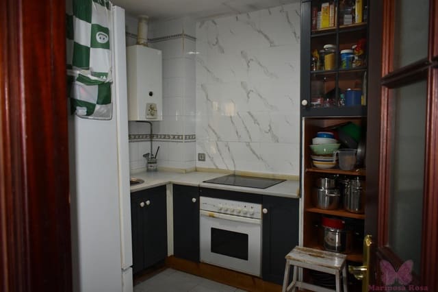 3 makuuhuone Paritalo myytävänä paikassa San Fernando - 280 000 € (Ref: 10030629)