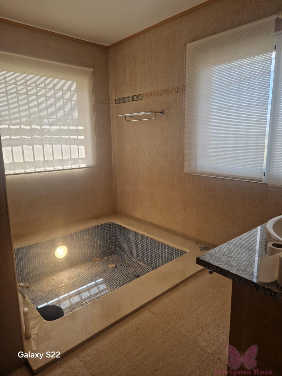 4 Zimmer Finca/Landgut zu verkaufen in Chiclana de la Frontera - 1.800.000 € (Ref: 10085234)