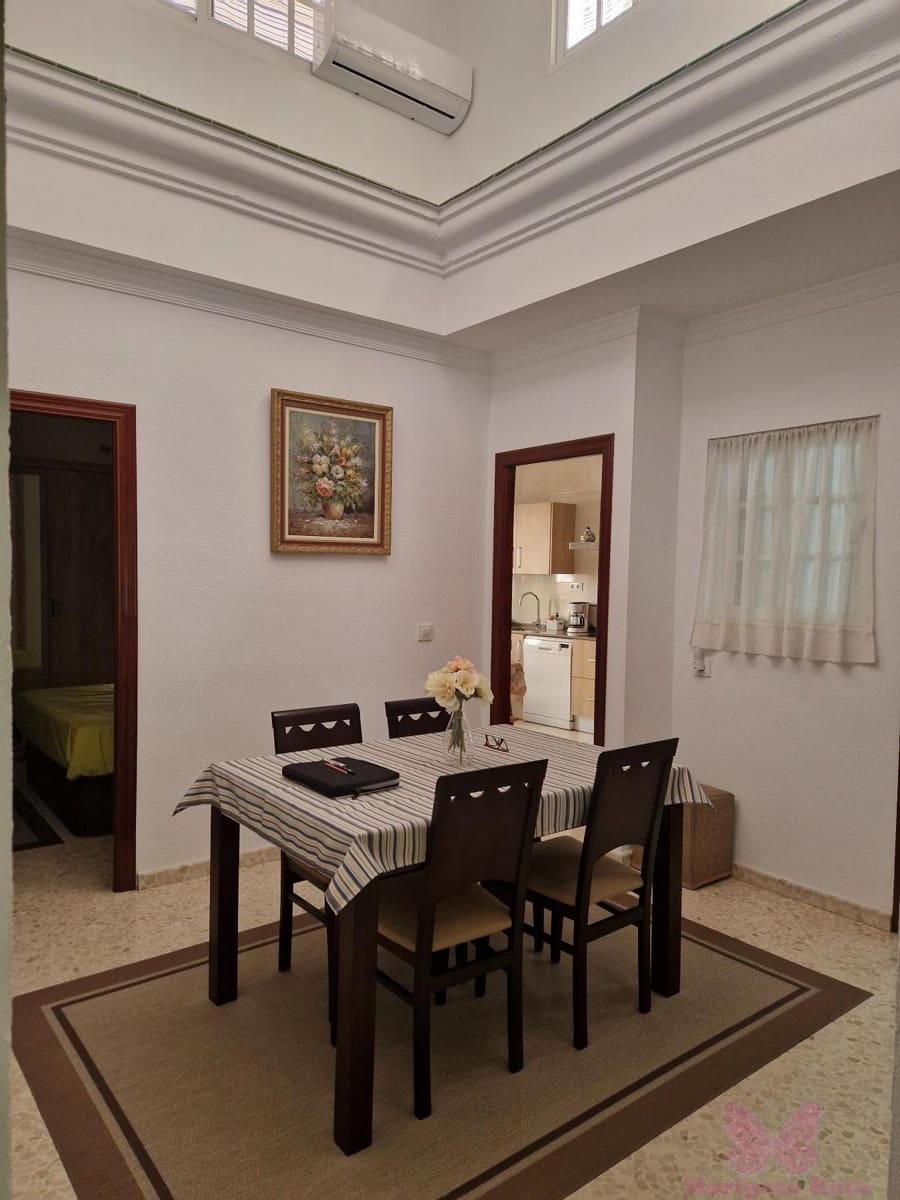 4 bedroom Townhouse for sale in Chiclana de la Frontera with garage - € 365,000 (Ref: 10156945)
