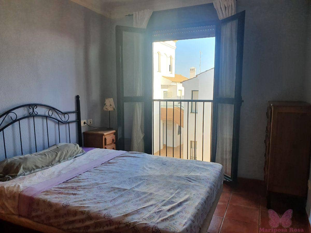 2 bedroom Apartment for rent in Chiclana de la Frontera with pool garage - € 750 (Ref: 7053215)