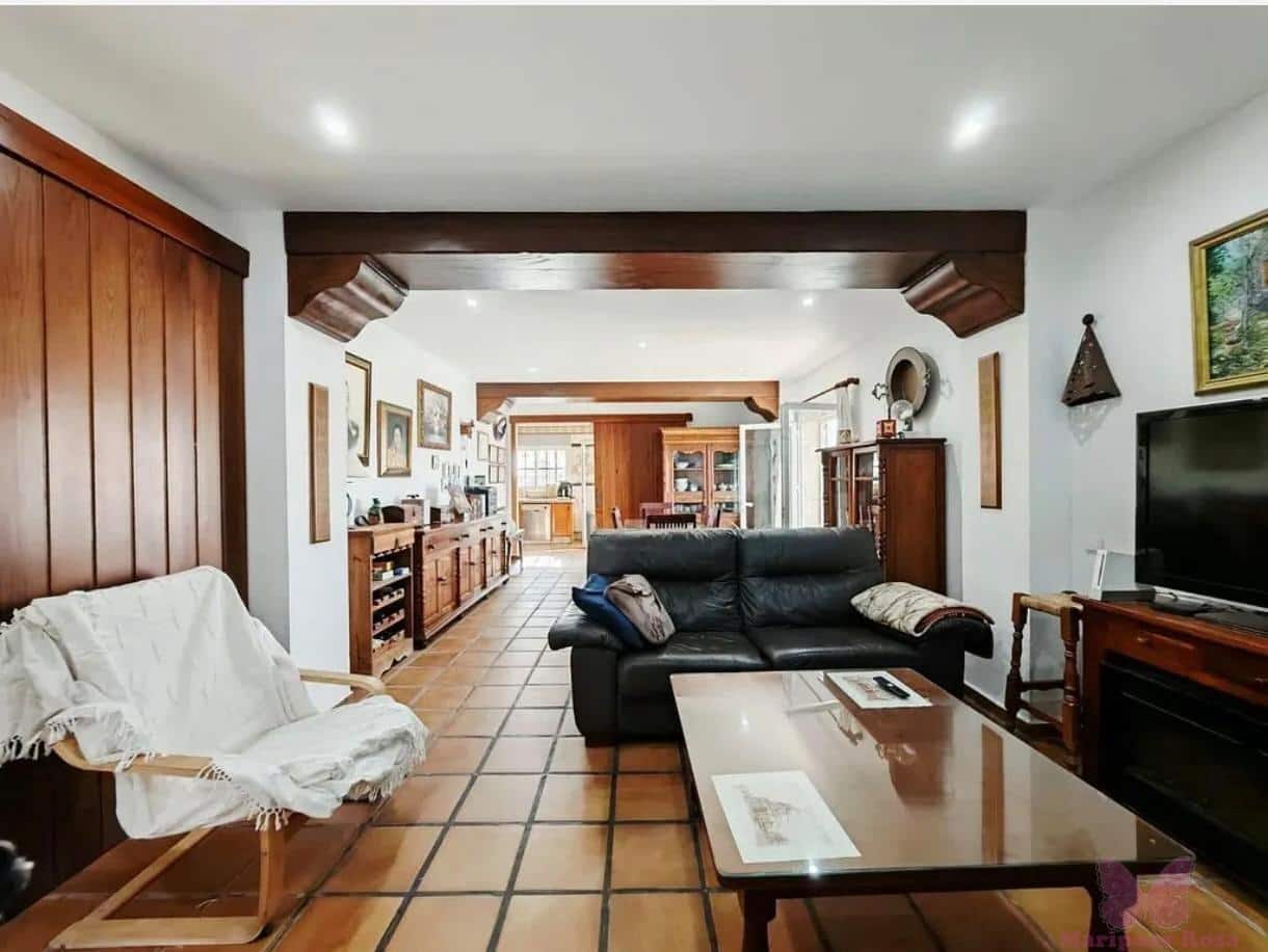 3 makuuhuone Huvila myytävänä paikassa Chiclana de la Frontera mukana uima-altaan 
autotalli - 420 000 € (Ref: 7367516)