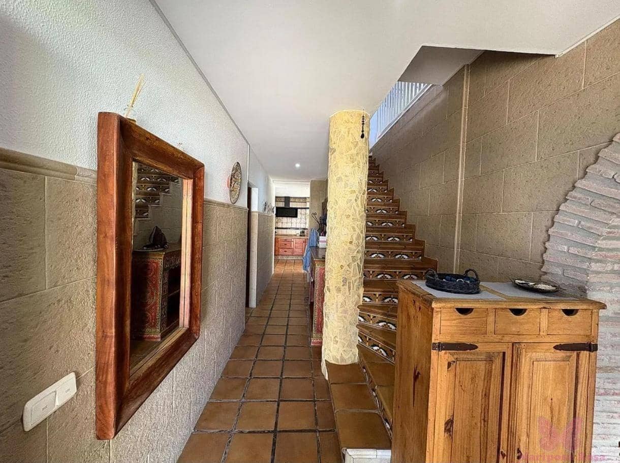 3 makuuhuone Huvila myytävänä paikassa Chiclana de la Frontera mukana uima-altaan 
autotalli - 420 000 € (Ref: 7367516)