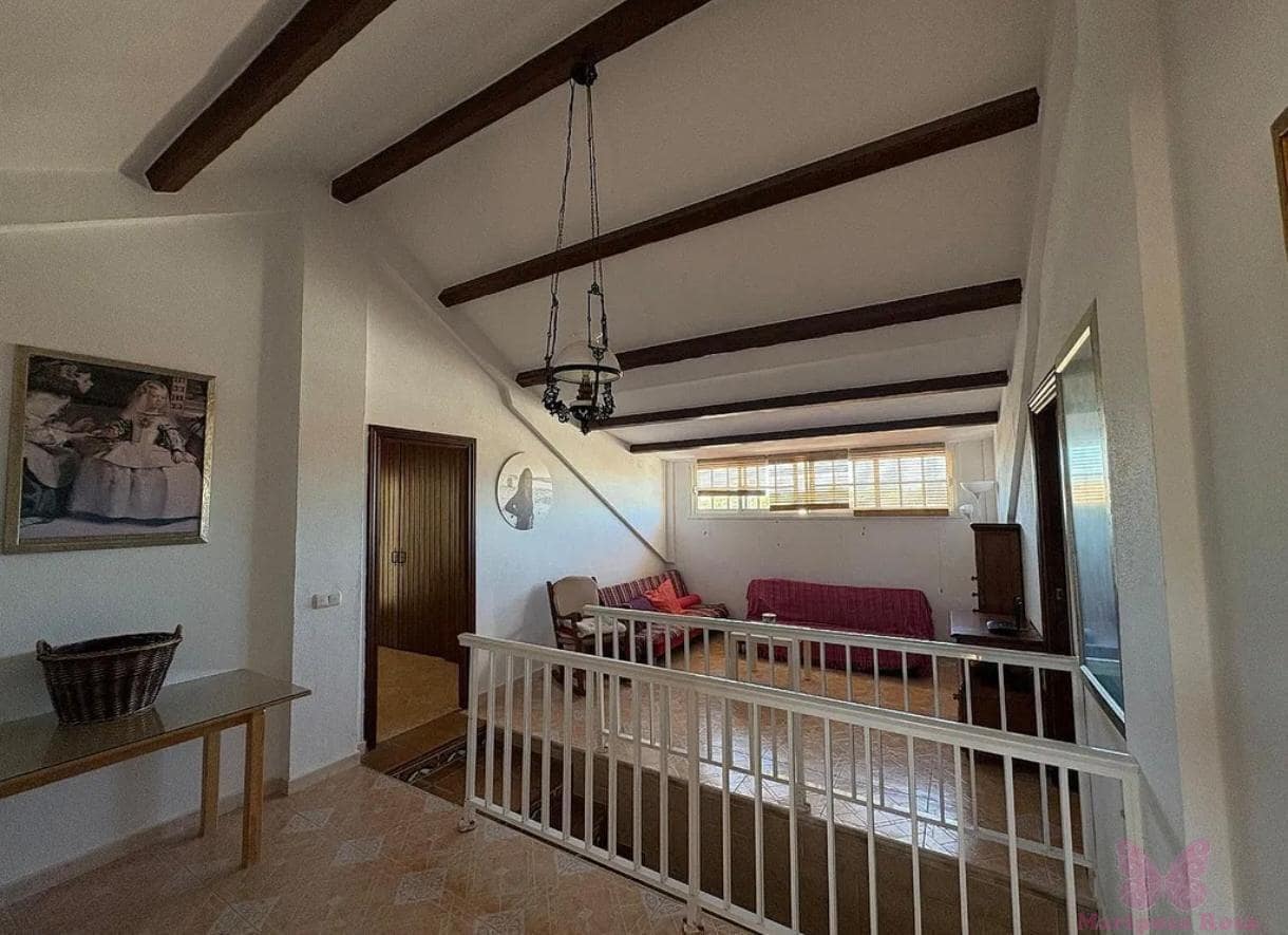 3 makuuhuone Huvila myytävänä paikassa Chiclana de la Frontera mukana uima-altaan 
autotalli - 420 000 € (Ref: 7367516)