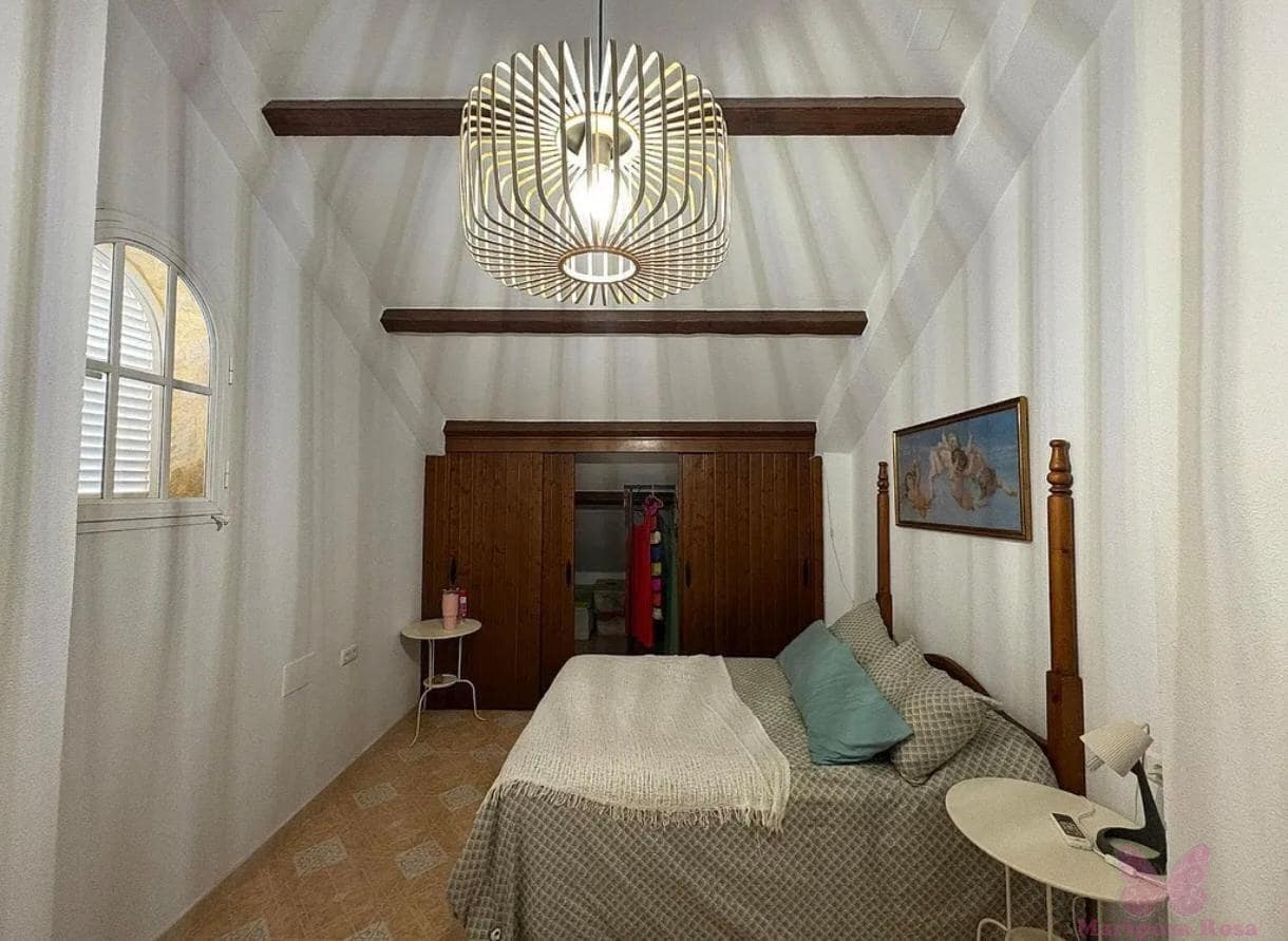 3 makuuhuone Huvila myytävänä paikassa Chiclana de la Frontera mukana uima-altaan 
autotalli - 420 000 € (Ref: 7367516)