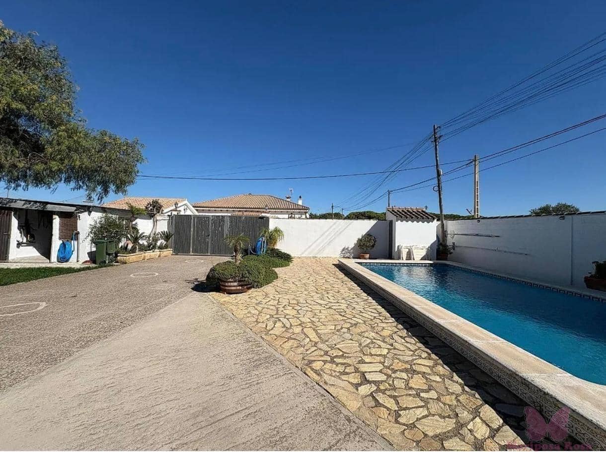 3 makuuhuone Huvila myytävänä paikassa Chiclana de la Frontera mukana uima-altaan 
autotalli - 420 000 € (Ref: 7367516)