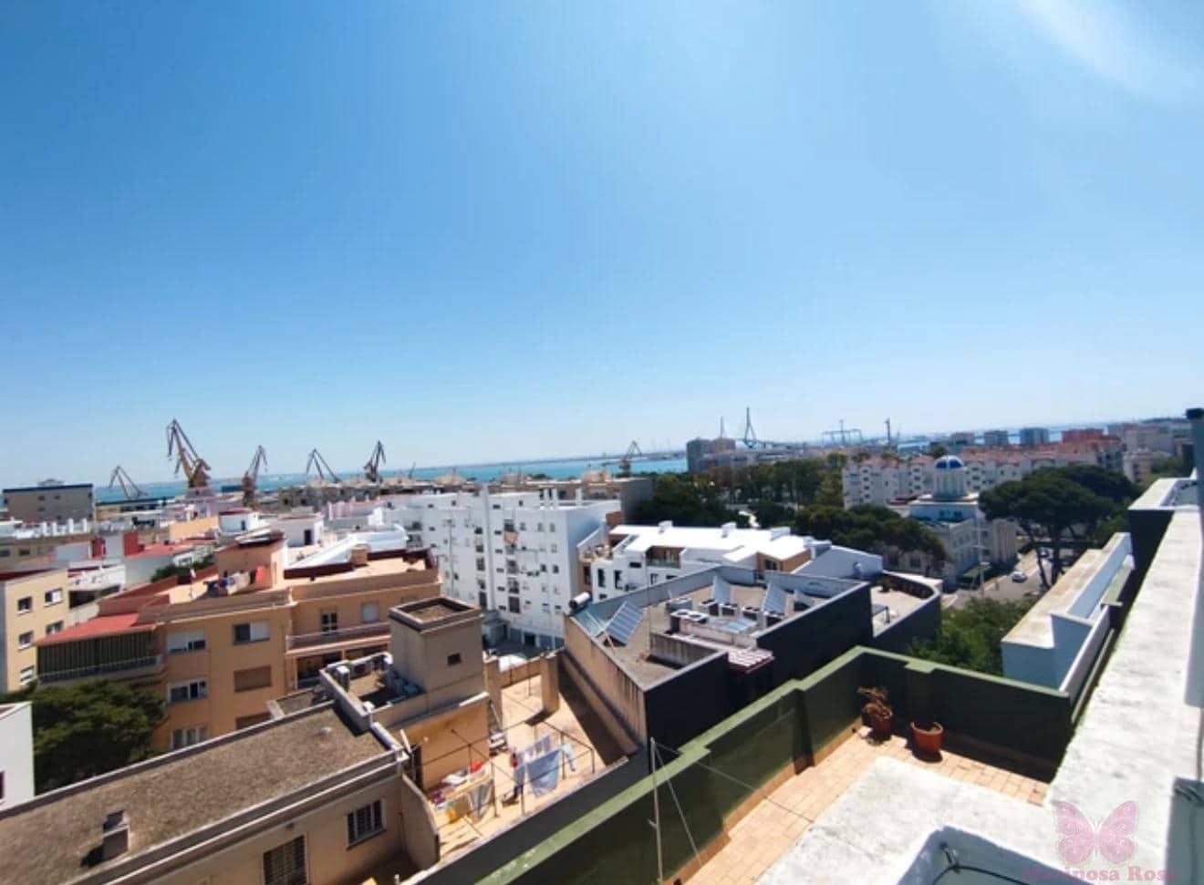 3 soverom Penthouse til salgs i Cadiz by med svømmebasseng - € 450 000 (Ref: 9753756)