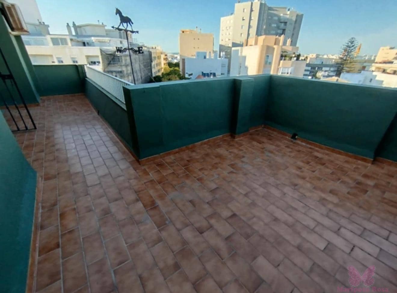 3 soverom Penthouse til salgs i Cadiz by med svømmebasseng - € 450 000 (Ref: 9753756)