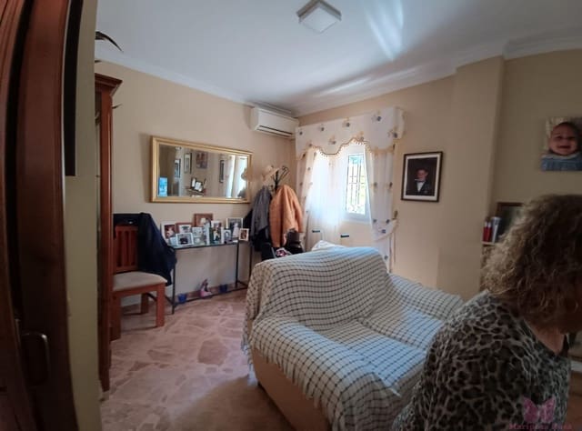 4 slaapkamer Villa te koop in Chiclana de la Frontera - € 590.000 (Ref: 9753757)